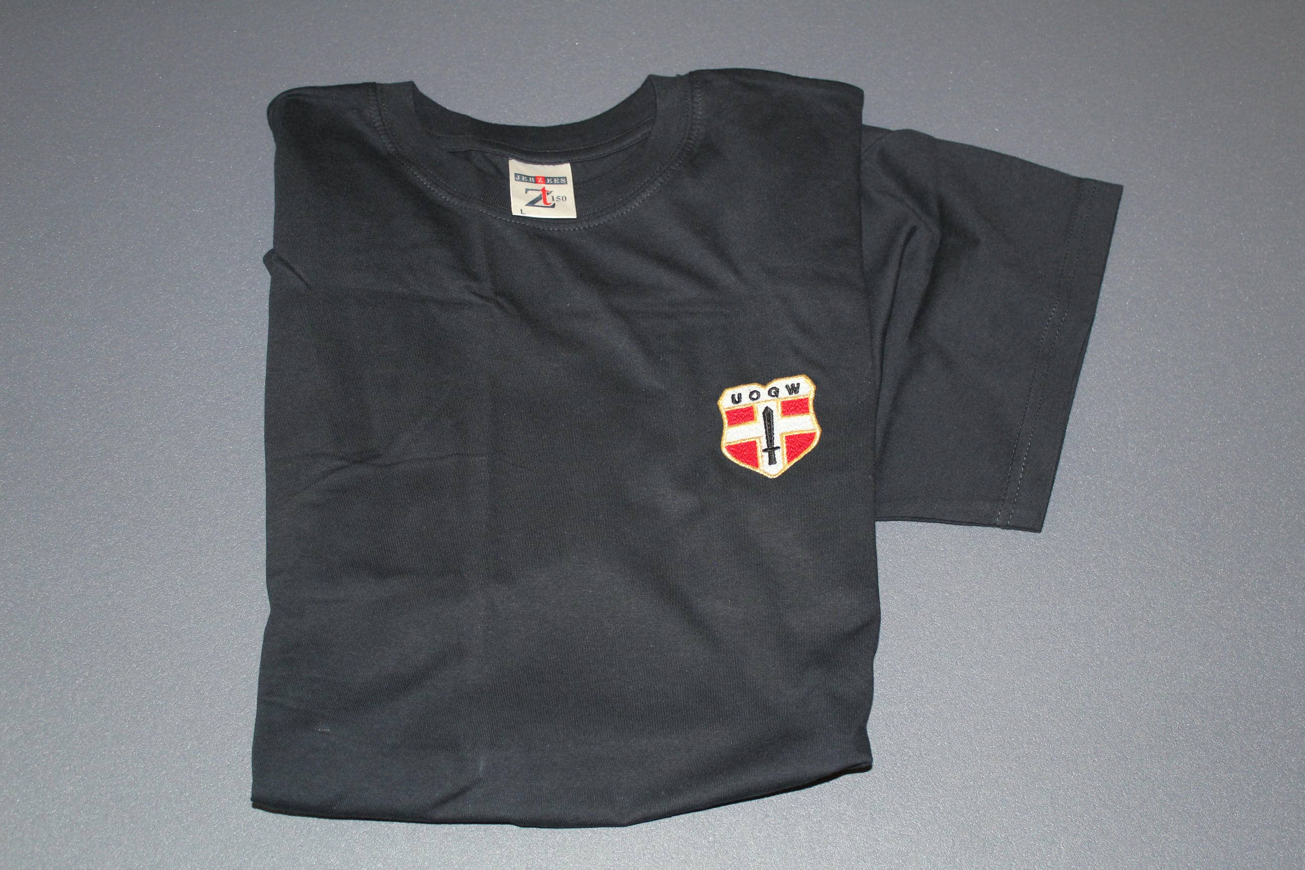 14_T-Shirt_web 14_T-Shirt_web